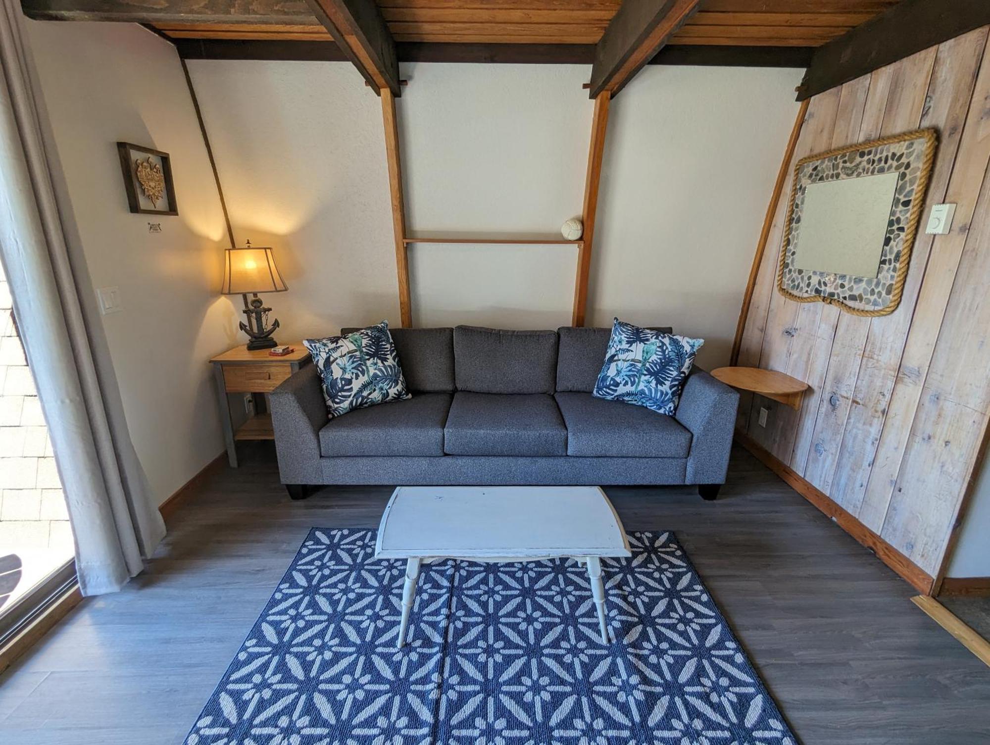 Jade Resort-Oceanfront Suites In Gowlland Harbour Heriot Bay Dış mekan fotoğraf
