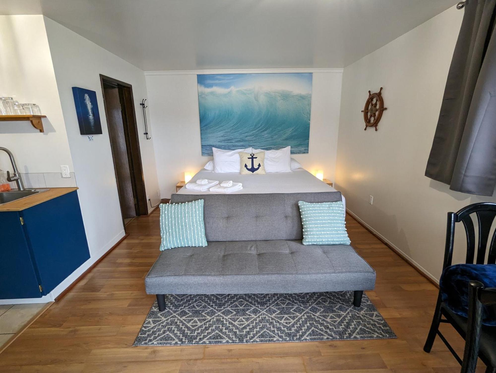 Jade Resort-Oceanfront Suites In Gowlland Harbour Heriot Bay Dış mekan fotoğraf