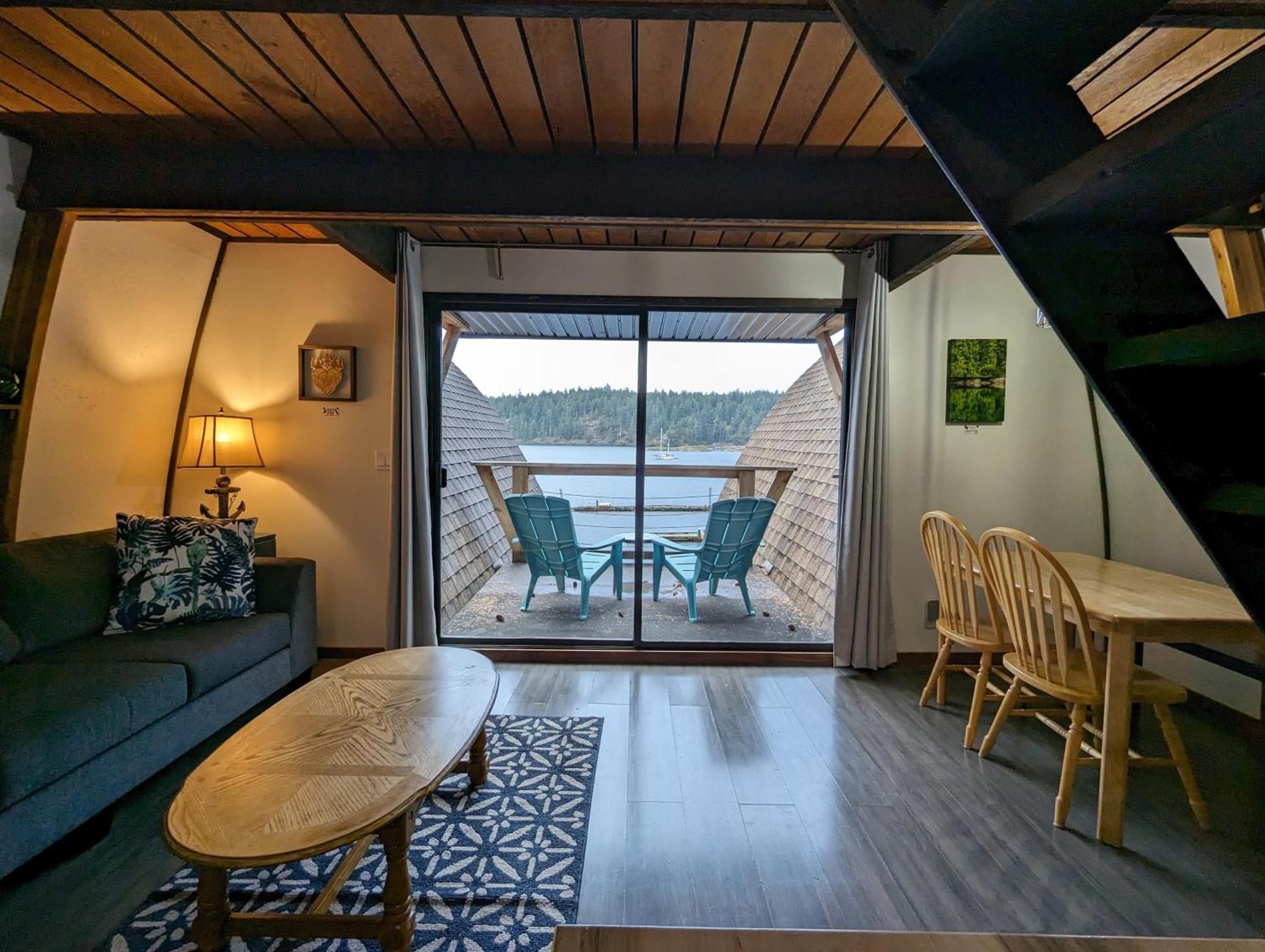 Jade Resort-Oceanfront Suites In Gowlland Harbour Heriot Bay Dış mekan fotoğraf