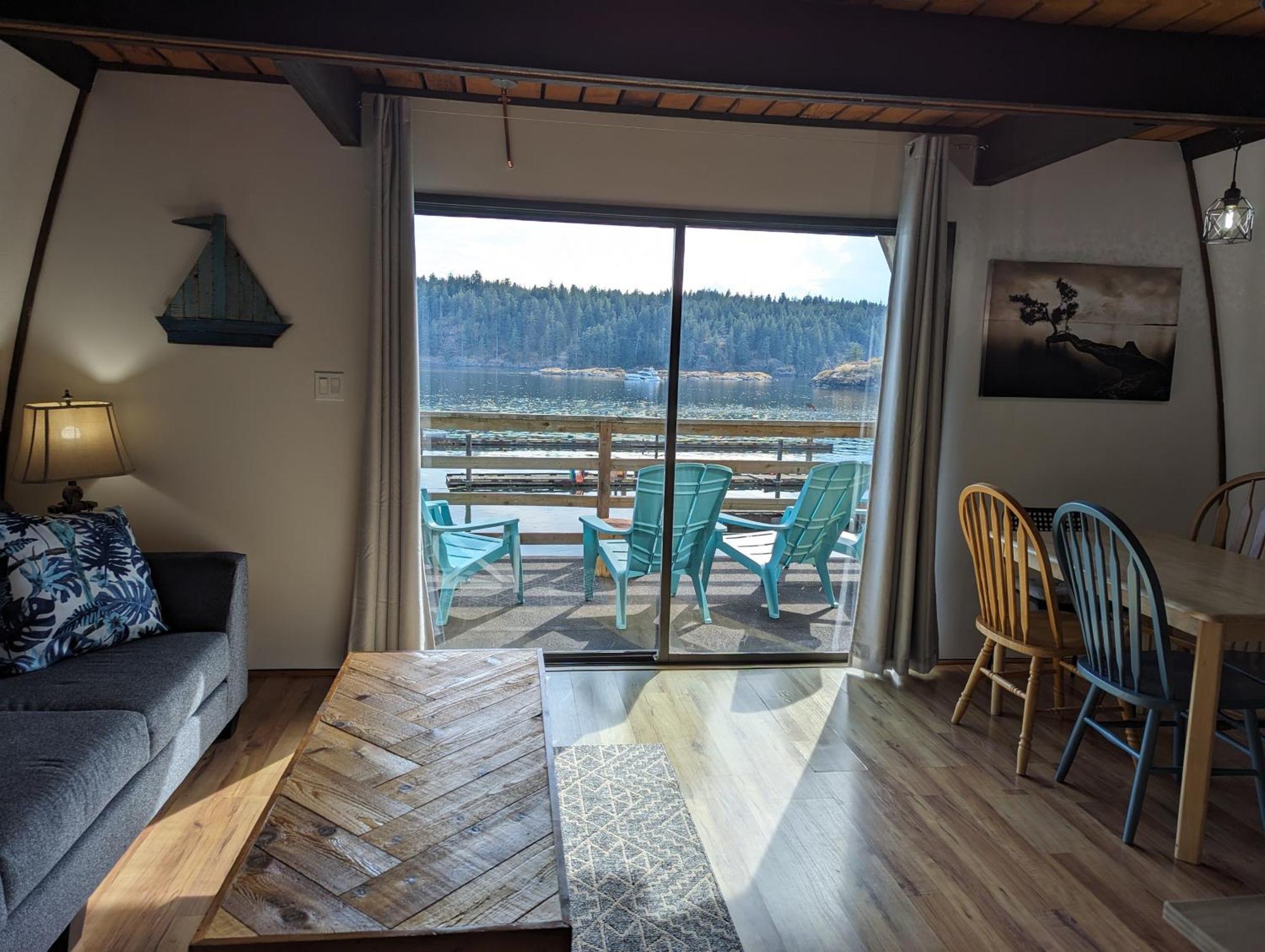 Jade Resort-Oceanfront Suites In Gowlland Harbour Heriot Bay Dış mekan fotoğraf